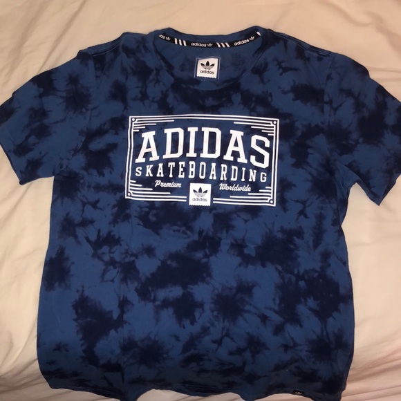 Adidas t-shirt - Picture 2 of 4